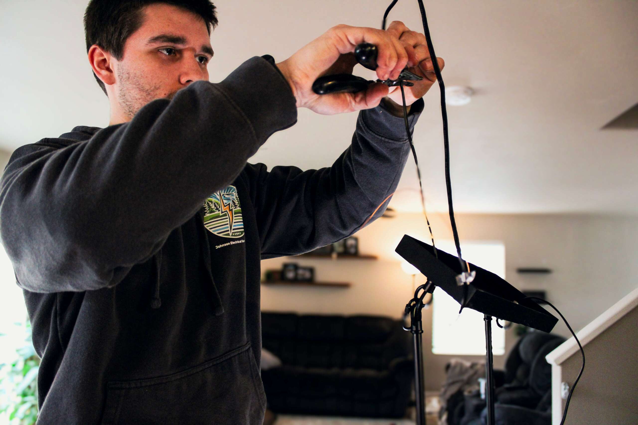 Electrical Issues Electrical issue diagnosis and repair by Johnson Electrical Services in Skagit County, WA, helping homeowners resolve power outages, faulty wiring, tripped breakers, and other electrical problems.